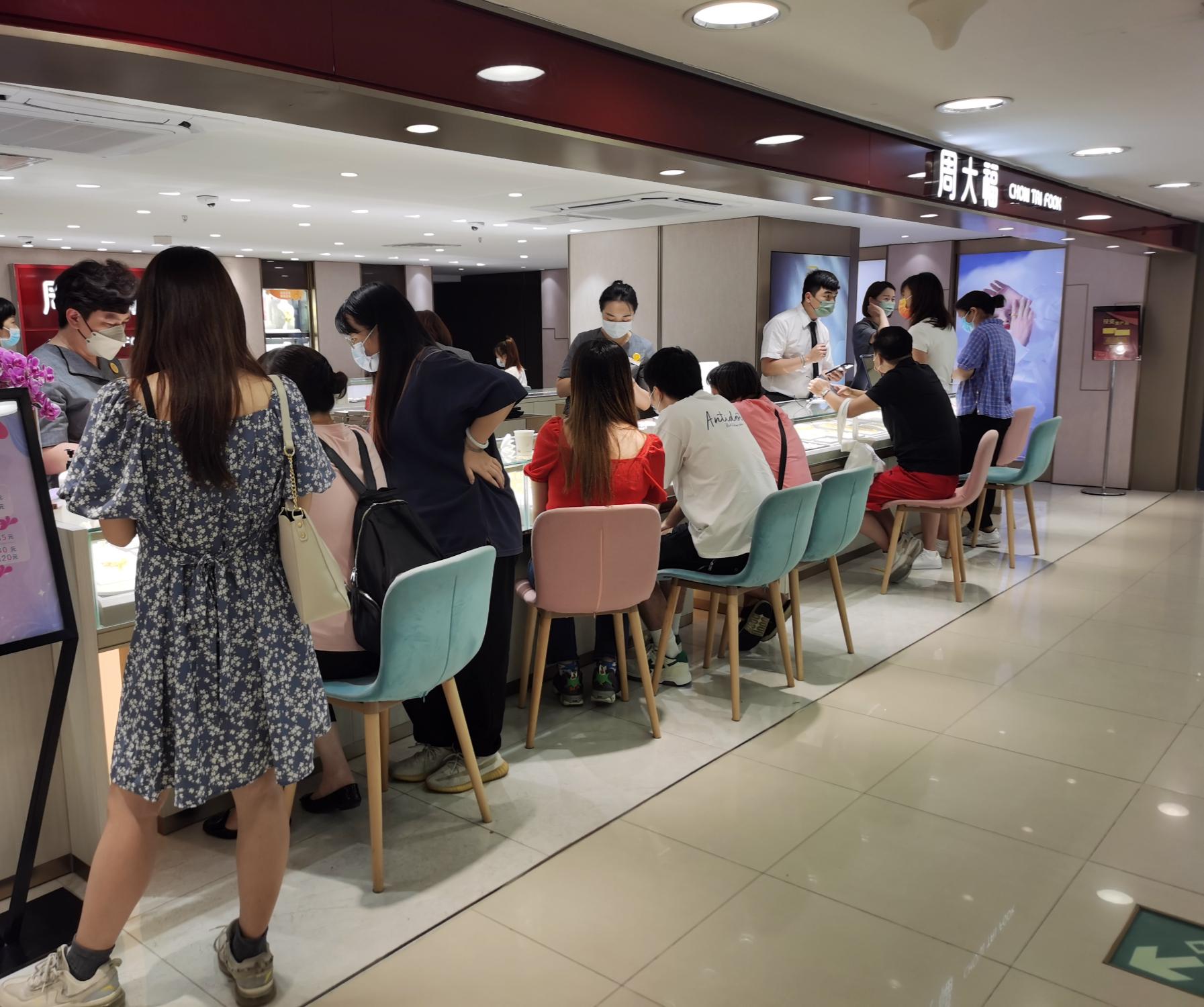 铂金国际金价，趋势分析与投资指南