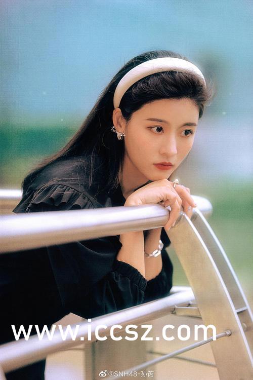 比思论坛最新地址内衣模特王馨瑶美女套图