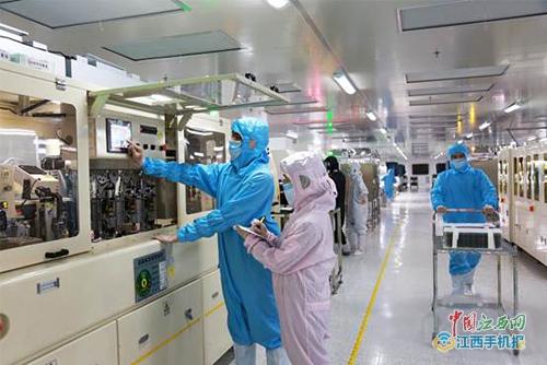 深圳电子厂普工80后月入八千的奋斗故事深圳电子厂普工工资多少钱一个月