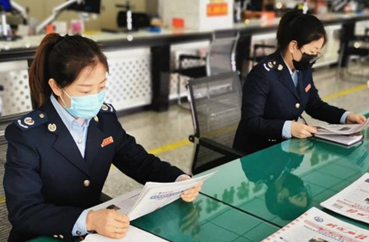 公务员报考指南，如何顺利步入公职大门公务员怎么报考怎么选岗位