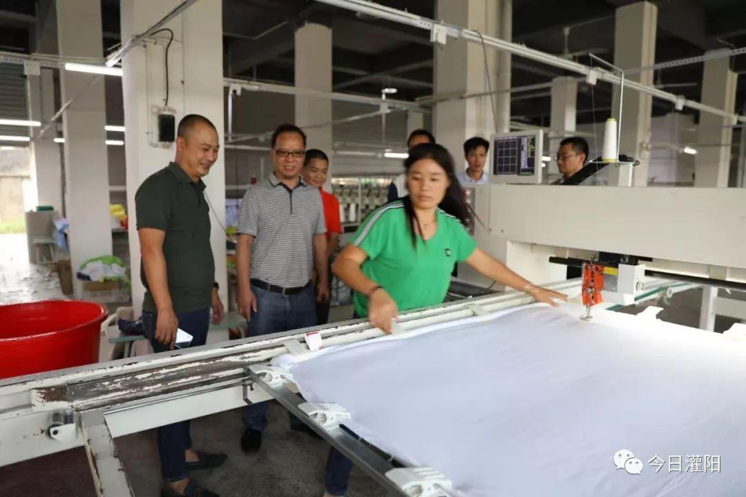 适合乡镇开设的加盟店，创业新机遇与挑战适合乡镇开的加盟店服装