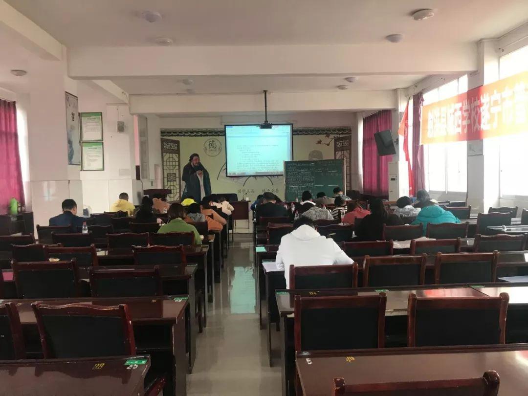 事业单位与公务员的区别，职责、性质及福利待遇的探讨公益一类事业单位和公务员的区别