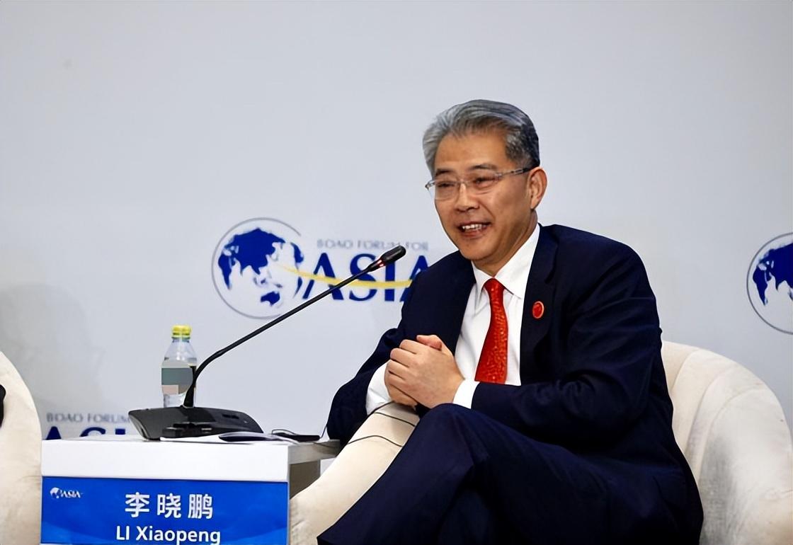 中国光大银行，稳健前行，共创卓越未来中国光大银行属于什么性质的银行